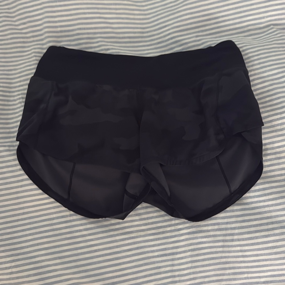 Lululemon camo speed up shorts